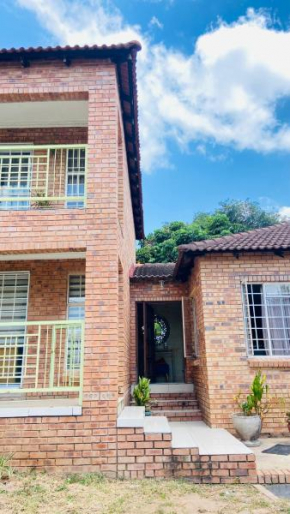 Yvee Guesthouse